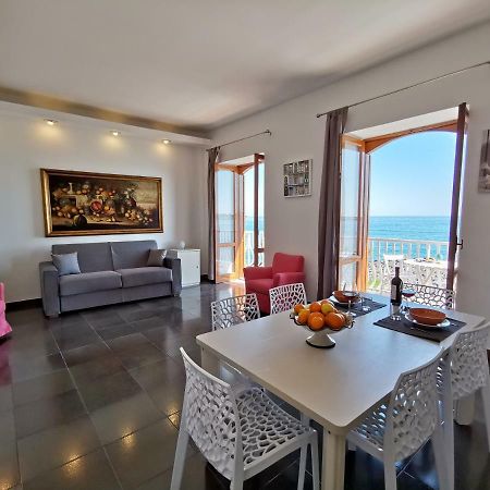 Super Panorama & Astonishing Apartment Seaview Джардіні-Наксос Екстер'єр фото