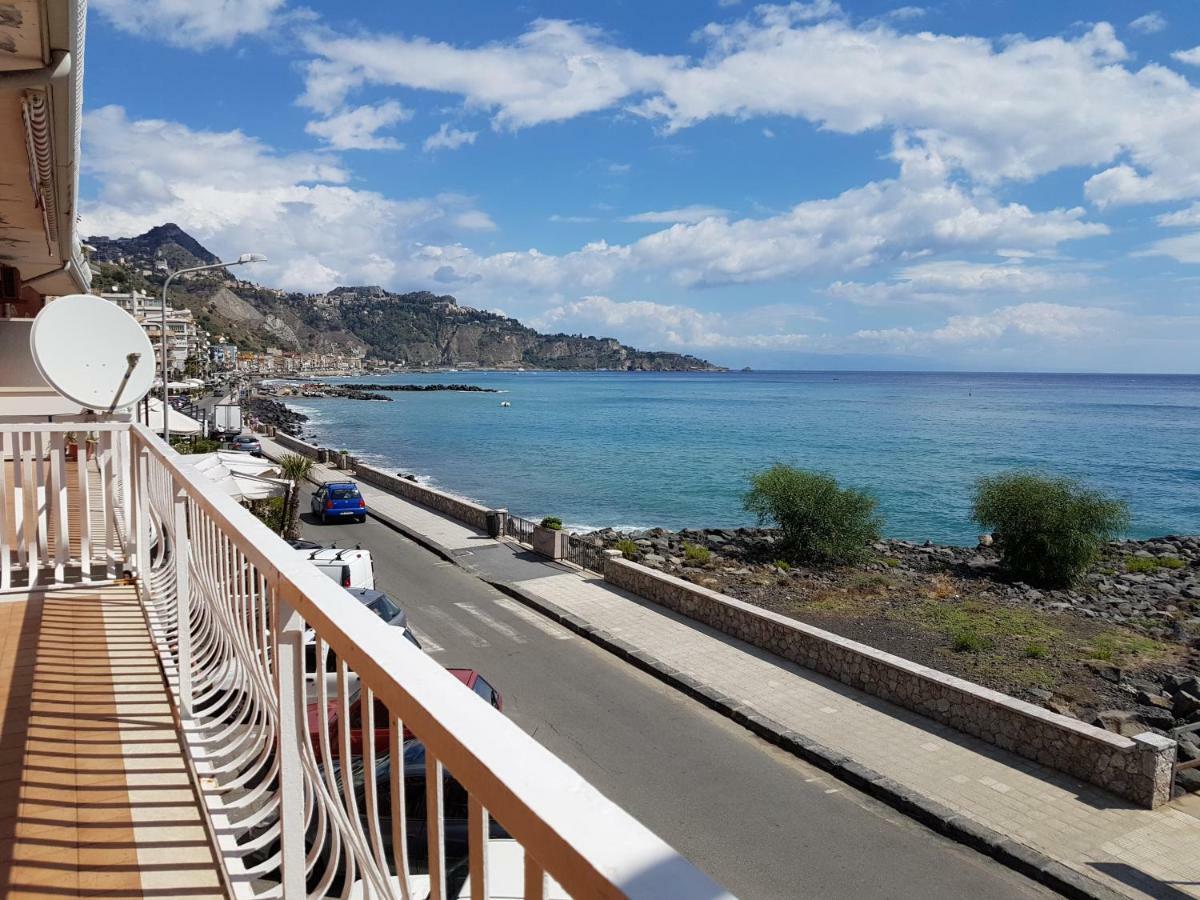 Super Panorama & Astonishing Apartment Seaview Джардіні-Наксос Екстер'єр фото